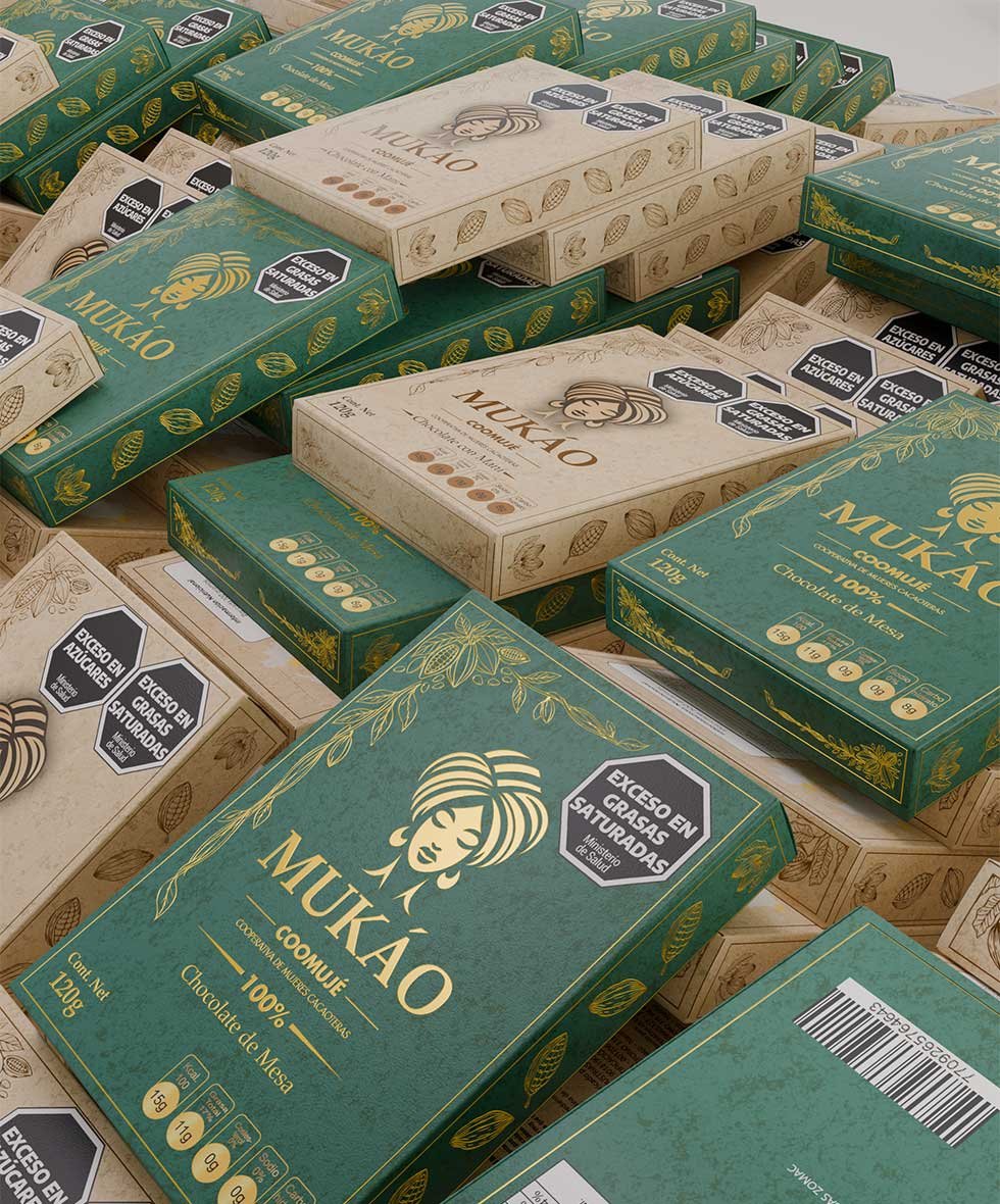 MUKÁO — pila de cajas